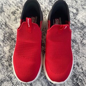 Skechers kids Vibrant Red Slip-On Sneakers size big kid 1